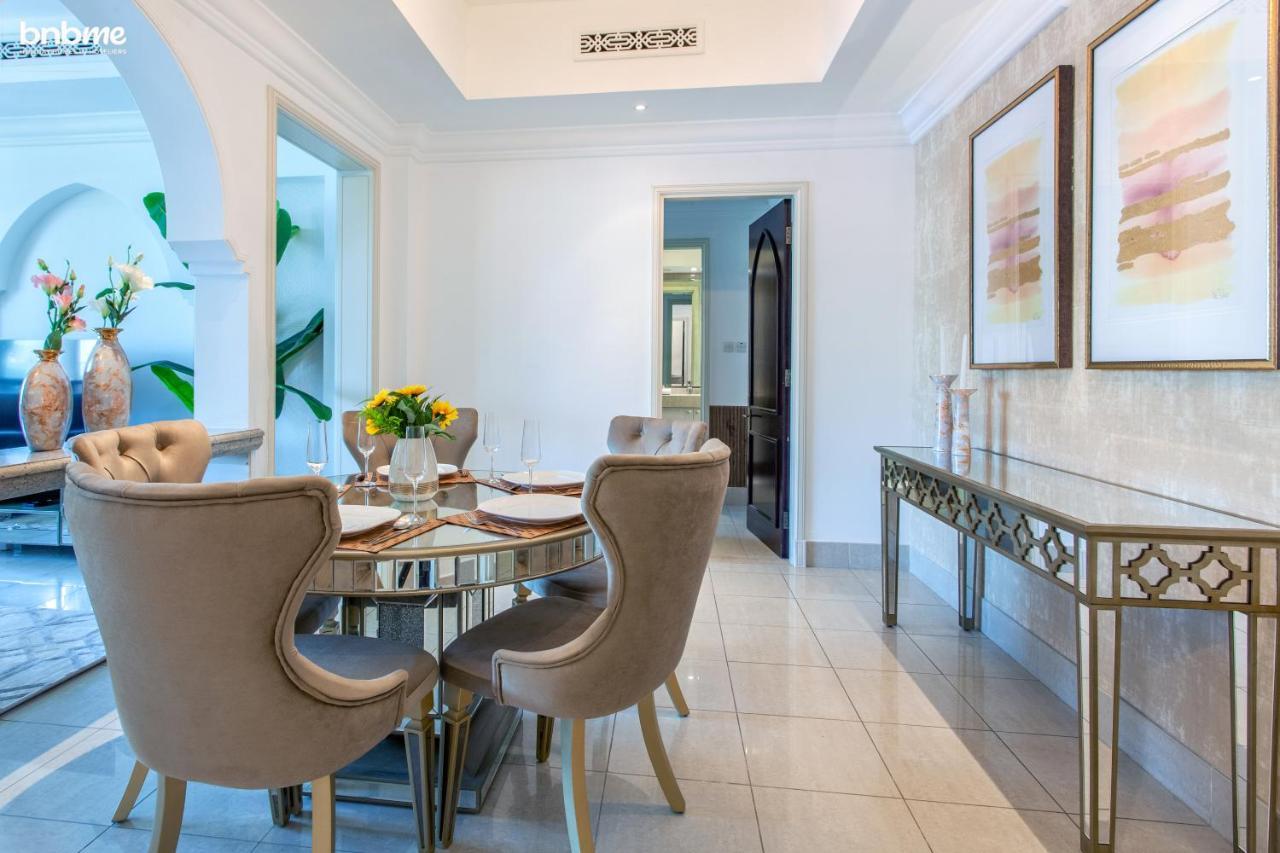 Bnbmehomes - Traditional Meets Modern In Downtown - 5041 Dubai Buitenkant foto