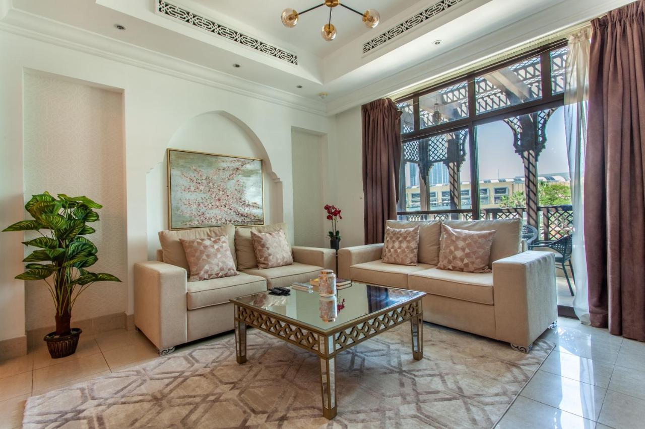 Bnbmehomes - Traditional Meets Modern In Downtown - 5041 Dubai Buitenkant foto