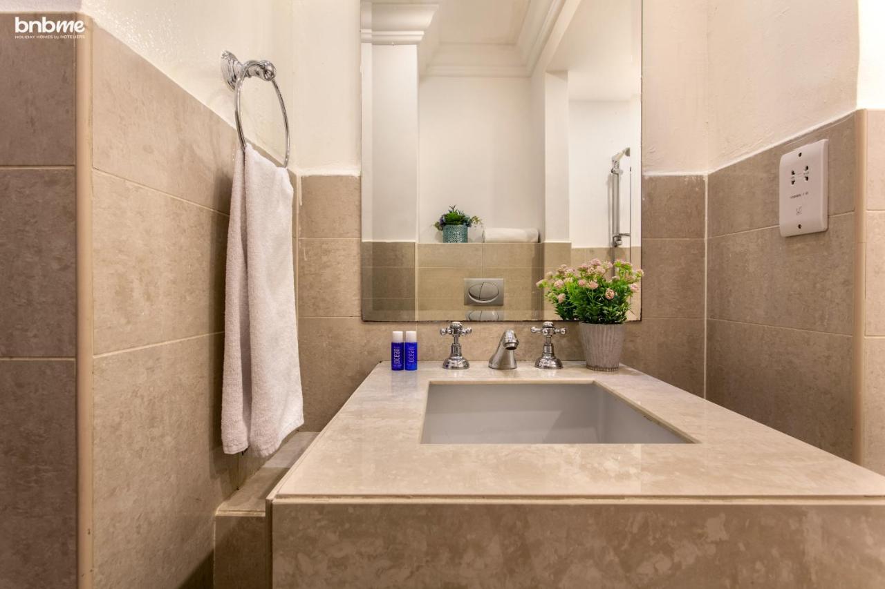 Bnbmehomes - Traditional Meets Modern In Downtown - 5041 Dubai Buitenkant foto
